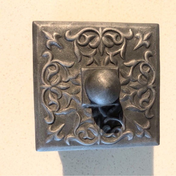 Square Pewter Metal Storage Box with Lid - Picture 3 of 4